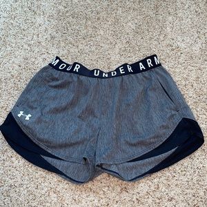 Grey and Black Under Armour shorts with pockets!